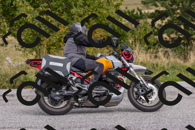 202509141212-DSC_2392_c4_