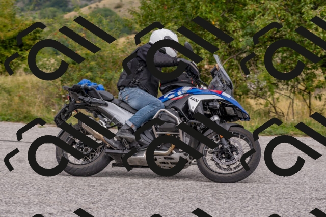 202509141229-DSC_2604_c4_