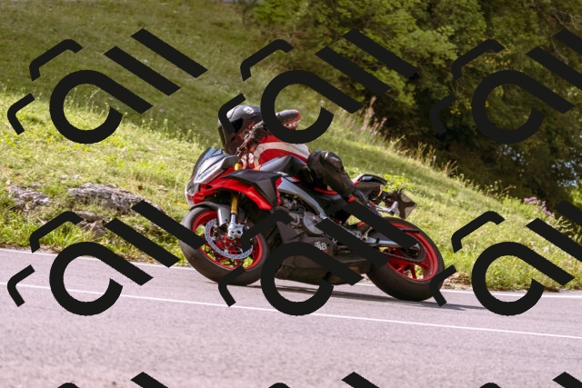 202509141044-_DSC0230_d1_