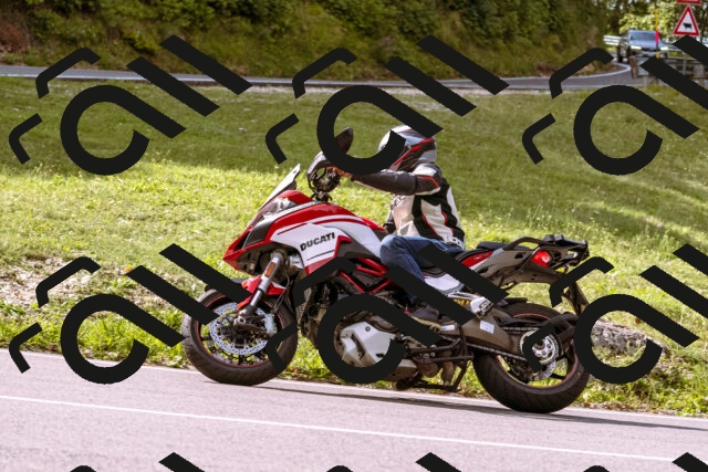 202509141054-_DSC0286_d1_