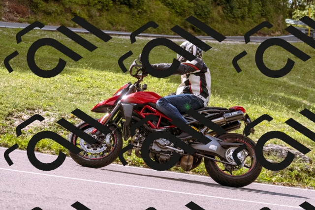 202509141054-_DSC0292_d1_