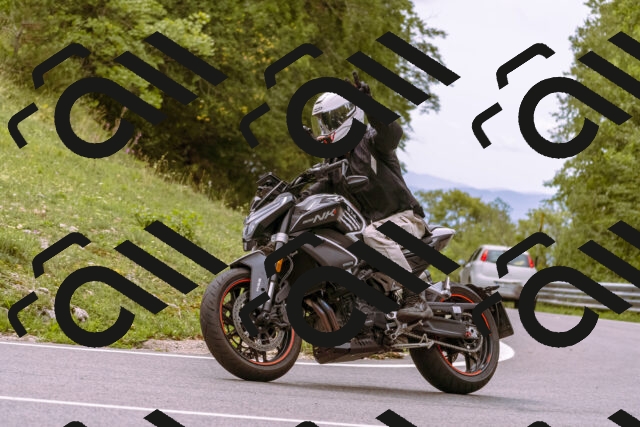 202509141200-_DSC0753_d1_