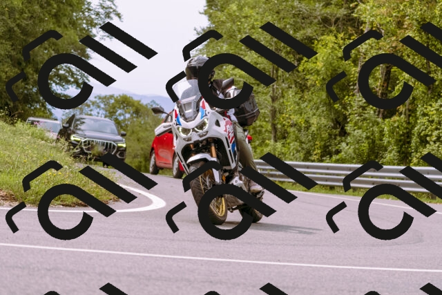 202509141204-_DSC0787_d1_