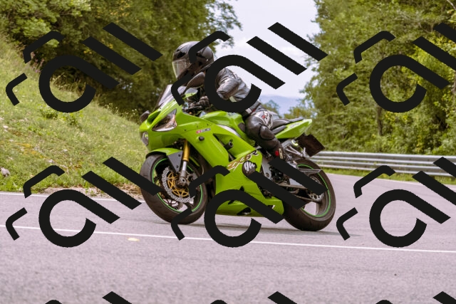 202509141222-_DSC0972_d1_