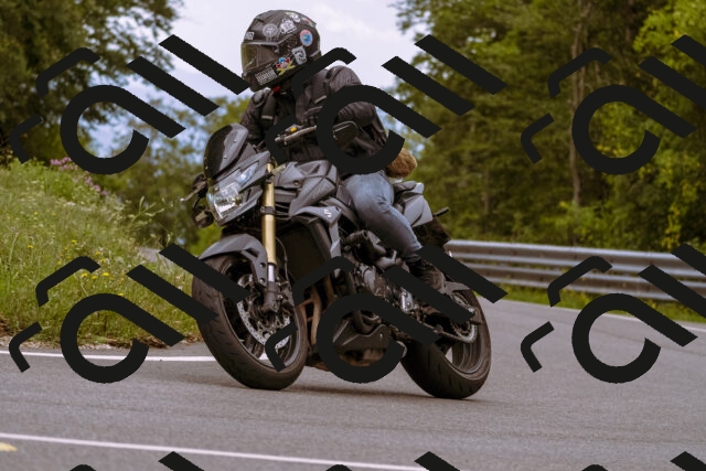 202509141227-_DSC1002_d1_