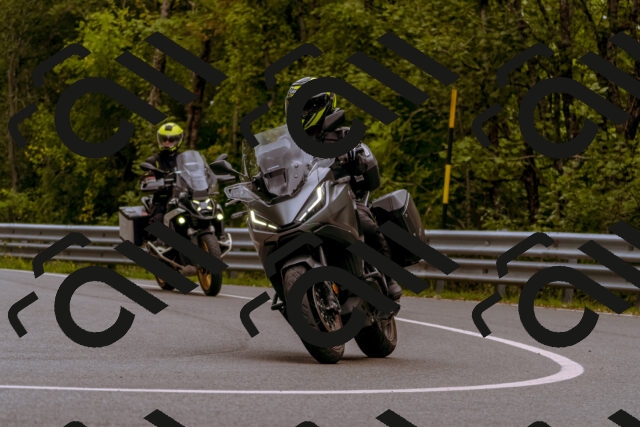 202509141234-_DSC1027_d1_