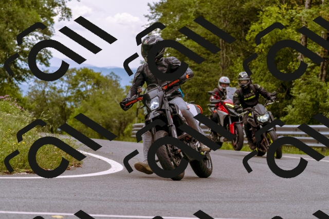 202509141240-_DSC1045_d1_