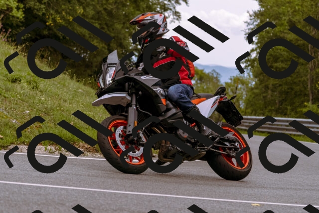 202509141246-_DSC1099_d1_