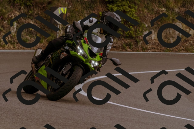 202509141251-_DSC1126_d1_