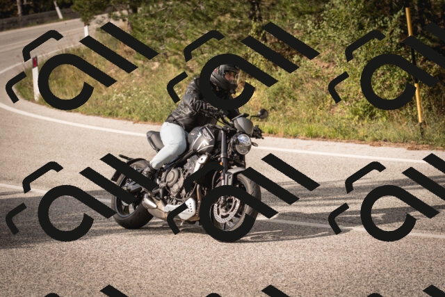 20250914154033-0AP_1092_c5_