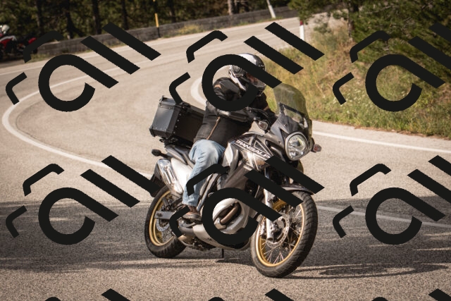 20250914154556-0AP_1122_c5_