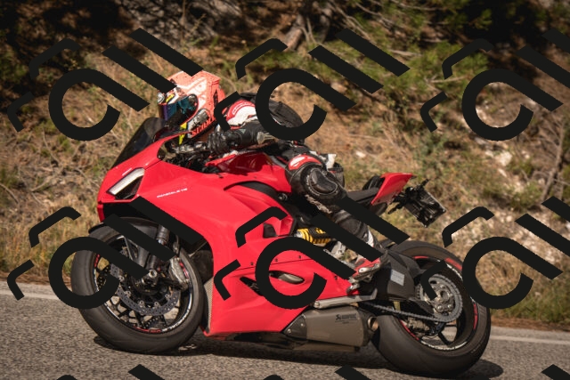 20250914155149-0AP_1135_c5_