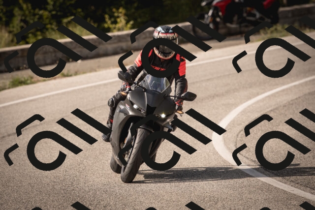 20250914155600-0AP_1155_c5_