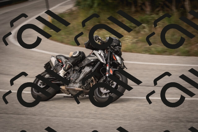 20250914171447-0AP_1244_c5_