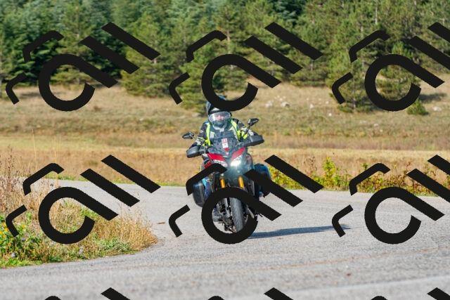 20250914092520_-R023052_r2