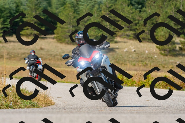 20250914101604_-R023137_r2