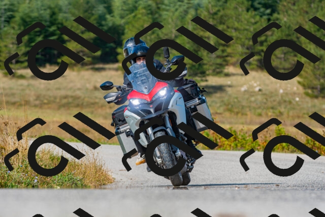 20250914101709_-R023144_r2