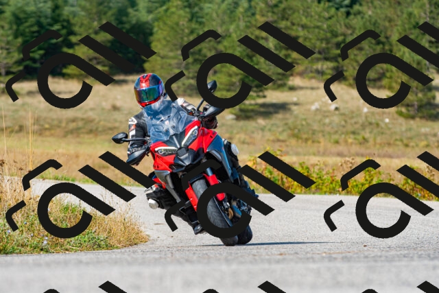 20250914101912_-R023149_r2