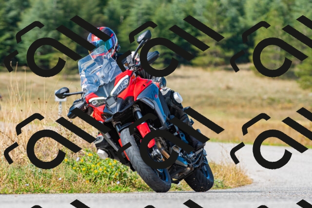 20250914101912_-R023151_r2