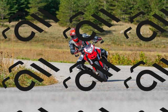 20250914101915_-R023156_r2