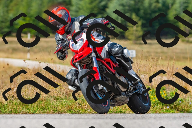 20250914101915_-R023160_r2