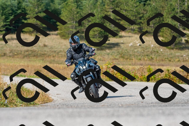 20250914102017_-R023169_r2