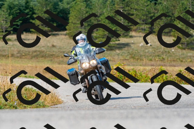 20250914102044_-R023175_r2