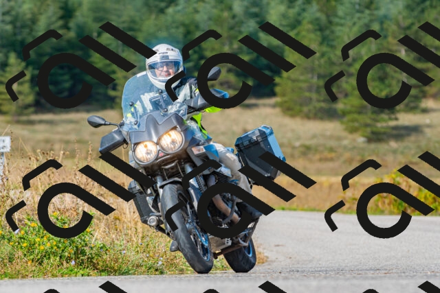 20250914102045_-R023178_r2