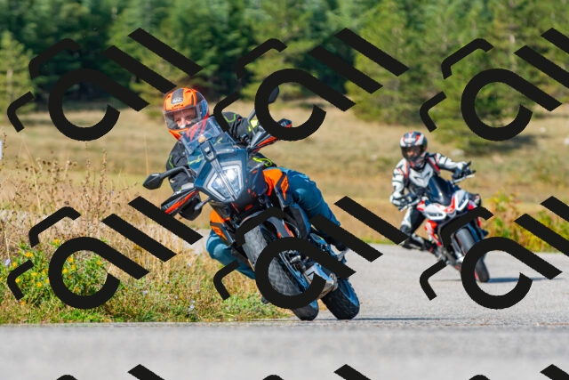 20250914102159_-R023185_r2