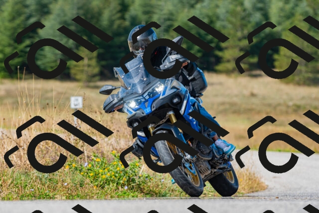 20250914102219_-R023197_r2