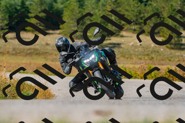 20250914110153_-R023402_r2