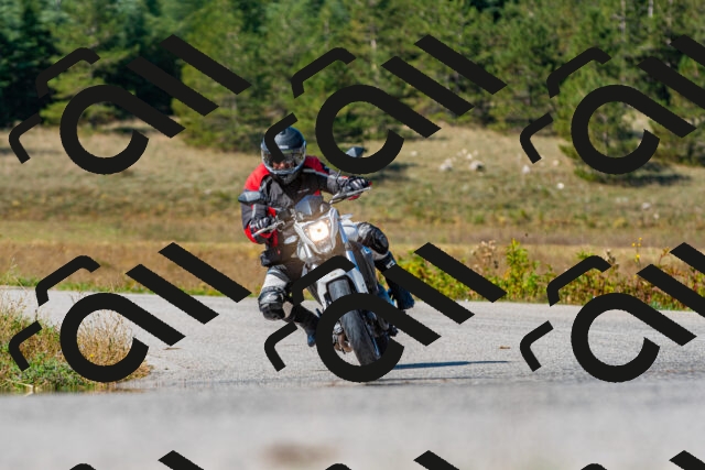 20250914110304_-R023410_r2