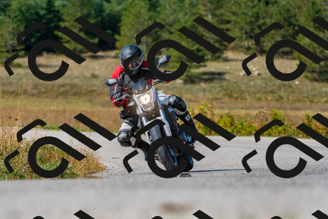 20250914110305_-R023411_r2