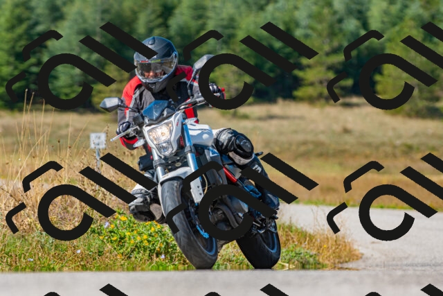 20250914110305_-R023413_r2