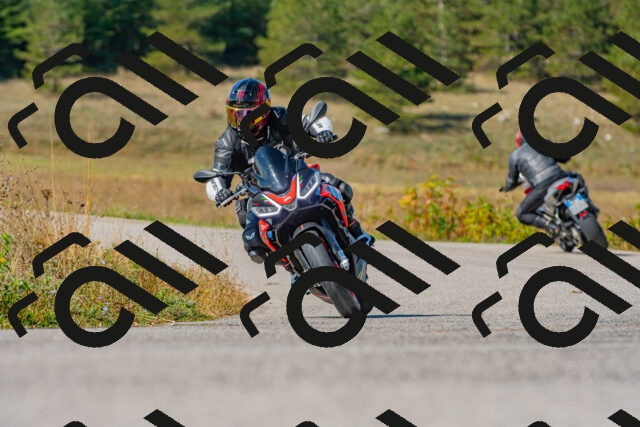 20250914111108_-R023480_r2