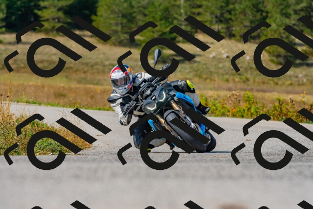 20250914111150_-R023487_r2