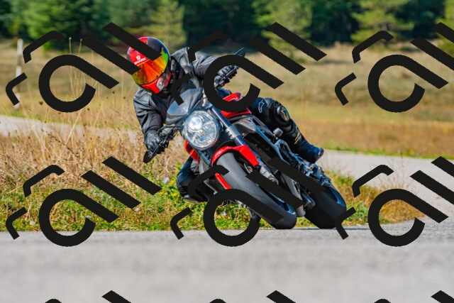 20250914111658_-R023565_r2