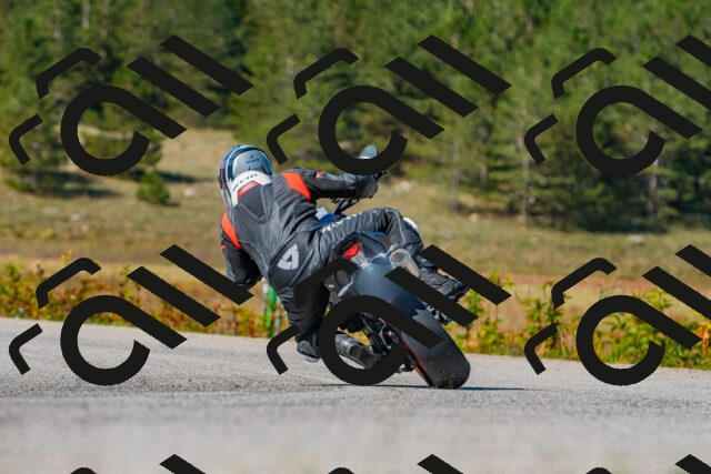 20250914111921_-R023583_r2