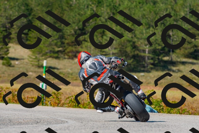 20250914112006_-R023602_r2