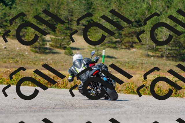 20250914112009_-R023604_r2