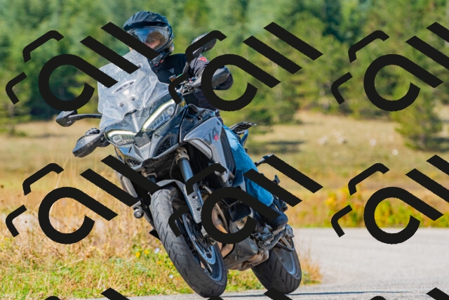 20250914112843_-R023663_r2