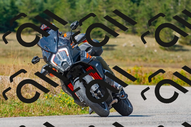 20250914113037_-R023682_r2