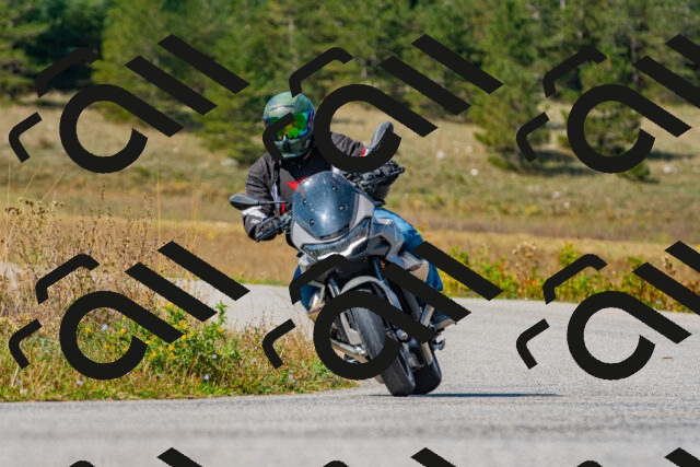 20250914113054_-R023688_r2