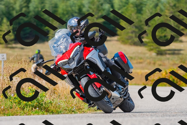 20250914113417_-R023731_r2