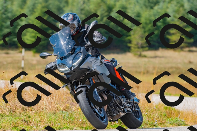 20250914113600_-R023738_r2