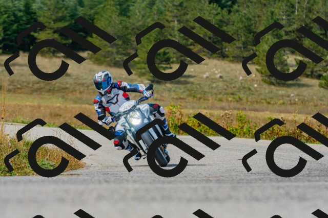 20250914113902_-R023765_r2