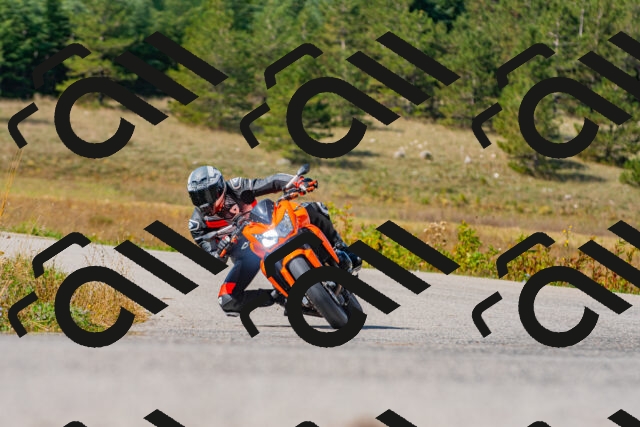 20250914114654_-R023855_r2