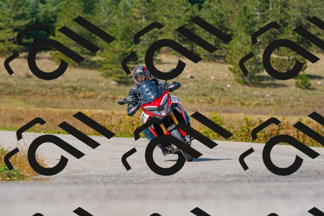 20250914114741_-R023895_r2