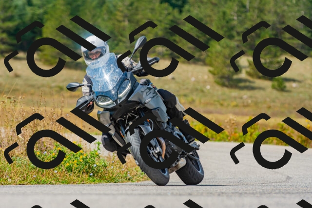 20250914120809_-R024099_r2