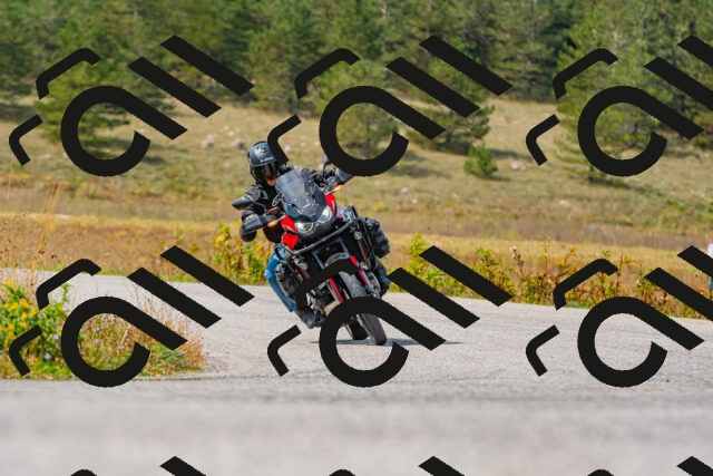 20250914123040_-R024233_r2